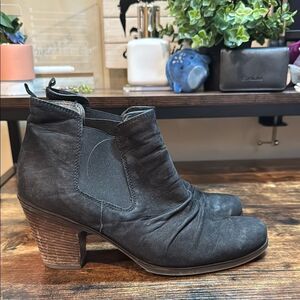 Paul Green Black Ankle Boots size 6.5‎